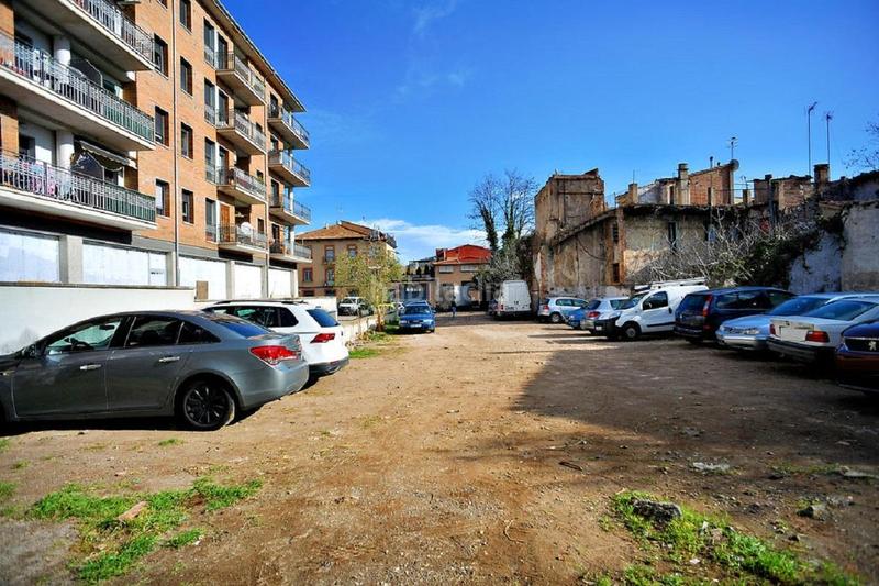 Foto 8009ac2a-3b75-410e-9159-2755039c7d1d. Terreno residencial en sant miquel 11 terreno en venta en Olot