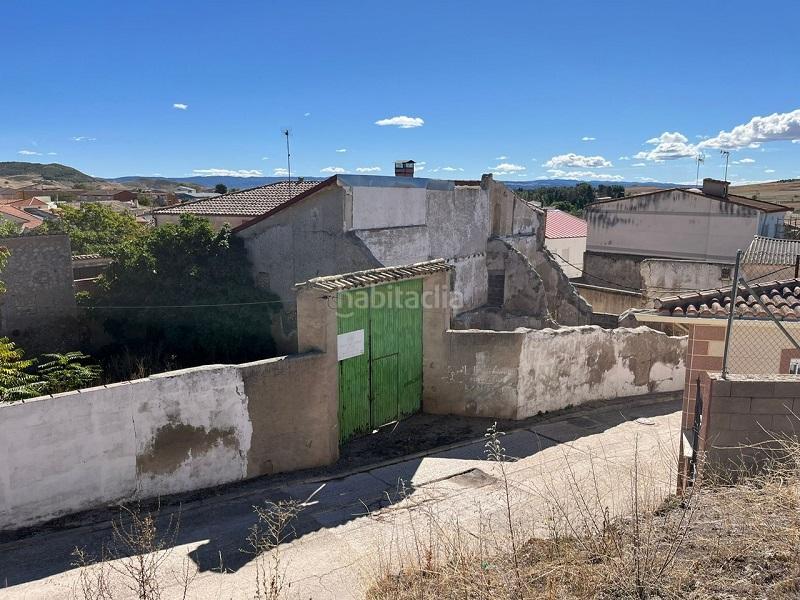 Foto 1f8478ea-23d5-4332-a4c5-4be60e6823d6. Terrain résidentiel dans calle soledad 23 dans Yebra