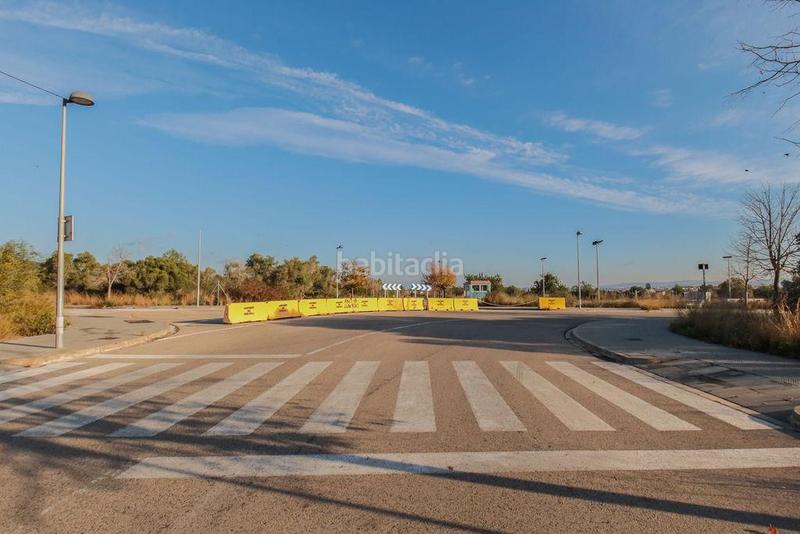 Foto 442089d1-27b0-481a-b3c5-982ad630dd7c. Terreny residencial a miquel marti i pol 3 a El Tancat-Mas d´en Gual Vendrell (El)