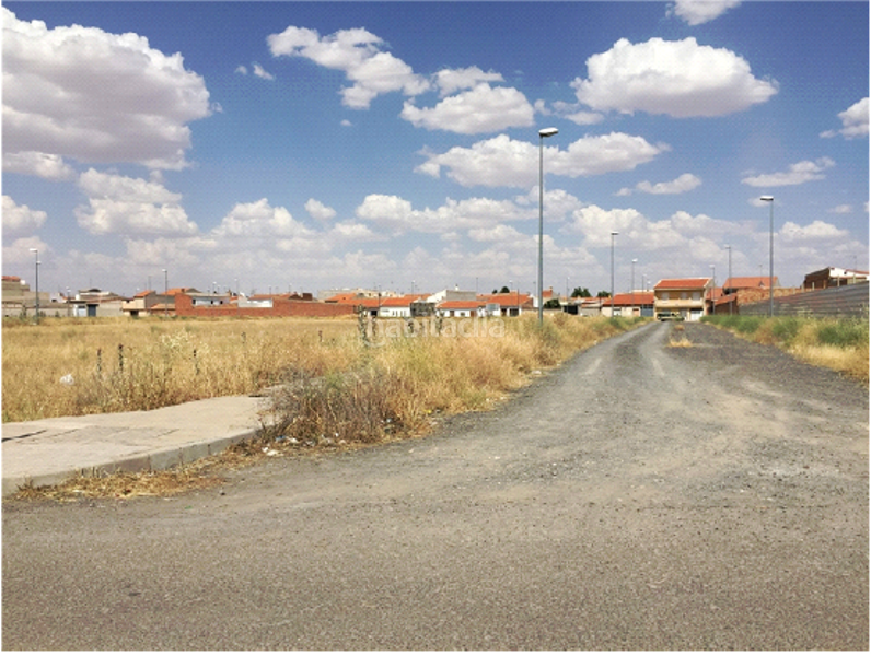 Foto 6994725d-35a7-4cd2-bbbb-b9335e0dd970. Terreno residencial terreno en venta en Bolaños de Calatrava