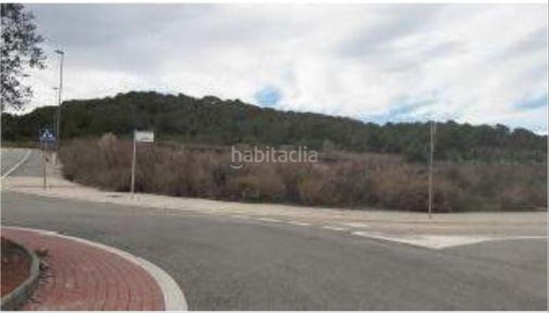 Foto cc965471-755c-4d8c-a829-fffaad72c338. Terreny residencial a cobertera 35 a Mas romeu Calafell