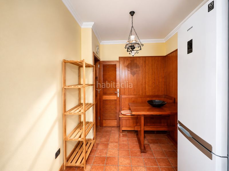 Foto 8489243d-ea4a-42f4-946e-09939e0b4941. Casa adossada a Arico