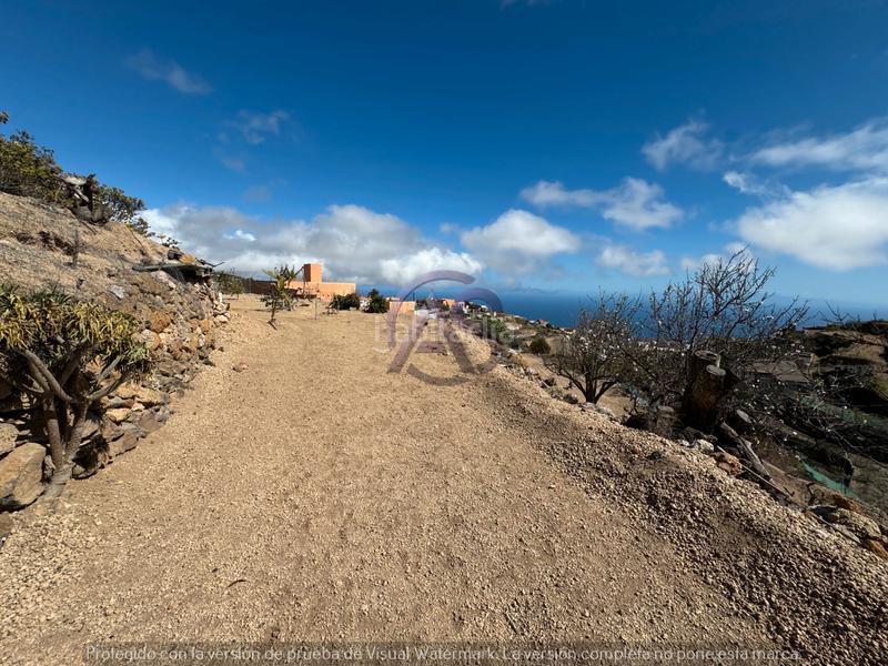 Foto ed51059e-d951-43ab-be4e-a151e217de92. Masia amb aparcament a Fasnia