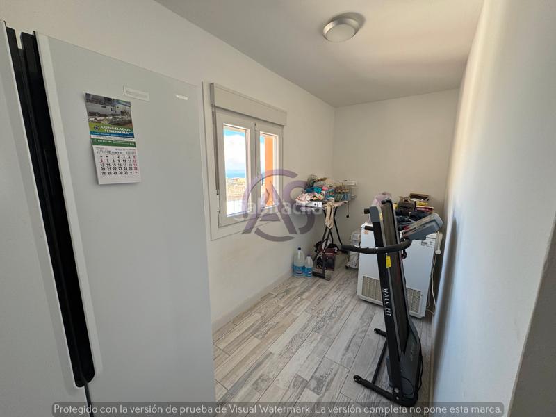 Foto f4d7fb66-b697-4dd3-a21b-b1ee591e4593. Masia amb aparcament a Fasnia