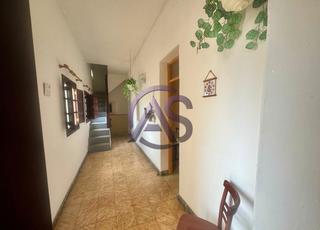 Casa adossada a Fasnia. Casa grande de estilo antiguo en el centro de fasnia – ideal par