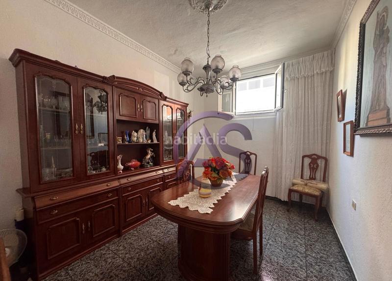 Foto 3cfdb9e6-0468-49f3-811c-a77107b37bdf. Casa adossada a Centro Güímar