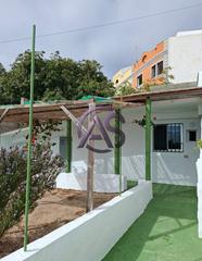 Terreno residencial en Centro. Finca con vivienda urbana en la zona de güímar.