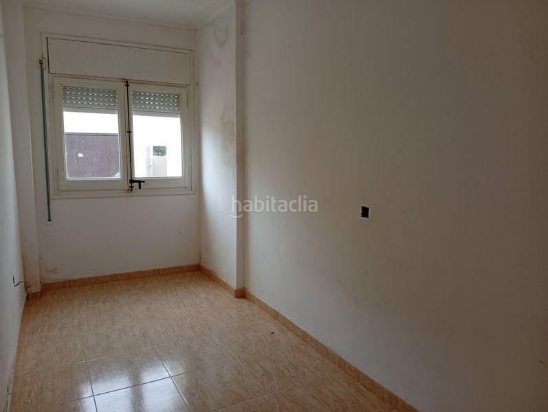 Foto fe5ff834-ce1e-421c-9dfc-de8487767950. Pis a Passeig Marítim Miami Platja