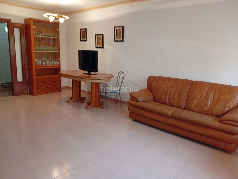 Foto fa2e6a17-242d-4e19-a62f-6a2f3955c43c. Pis a Torreforta Tarragona