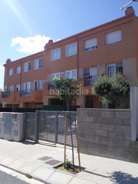 Foto f14866d2-85a6-461f-8357-ab921ffaf1de. Xalet amb aparcament a Maspujols