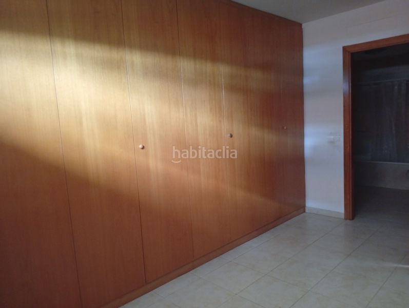 Foto b002398a-40fb-4588-b84f-852c9effe747. Flat with heating pool in Centre Salou