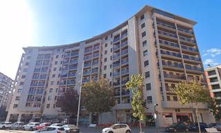 Piso  Carrer ernest vilches dominguez. Financiación 100% - piso con parking y trastero
