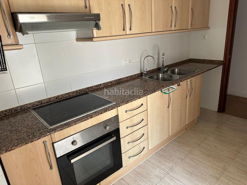 Foto 7532605a-dd57-43a1-9a67-a1870e0848de. Pis amb calefacció a Centre Torredembarra