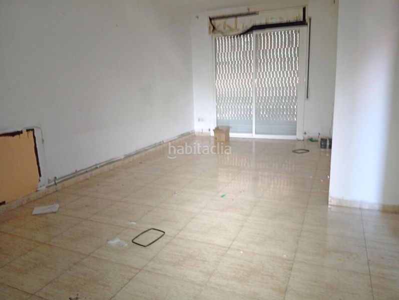 Foto 2088d709-e79e-452a-bd5d-489a5ad68898. Pis amb aparcament a Llevant Reus
