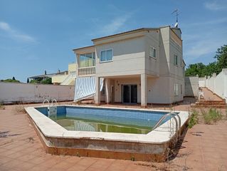 Xalet  Carrer menorca. Chalet individual creixell - financiación 100%