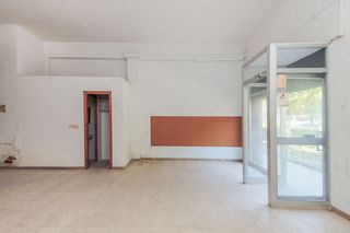 Locale commerciale  Carrer riu algars 6. Local comercial riu algars