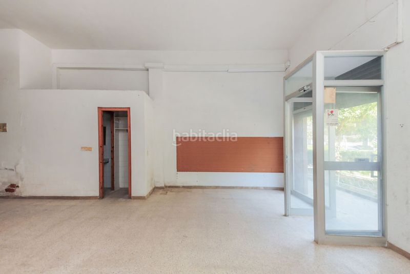 Foto 320fe74d-6363-4eae-826b-a6f7e19ed387. Local comercial a Campclar Tarragona
