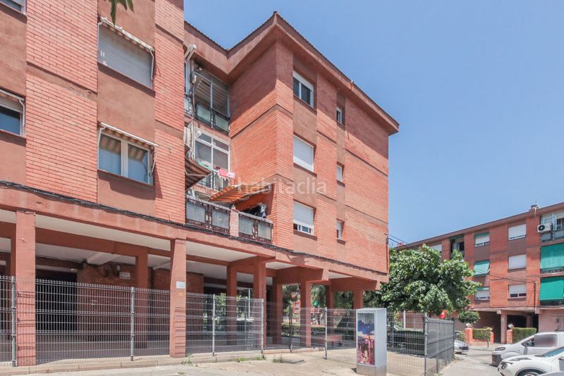 Foto 6de25c72-13f3-44f0-952f-636ea09f338c. Local comercial a Campclar Tarragona