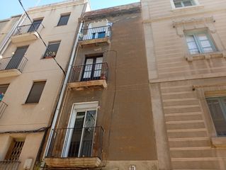 Etagenwohnung  Carrer de pons d'icart. Piso en tarragona centro - financiación 100%