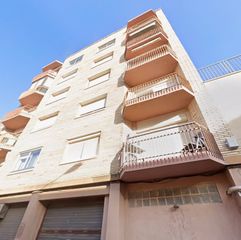 Pis  Carrer de sant sebastià 7. Ático en venta en reus