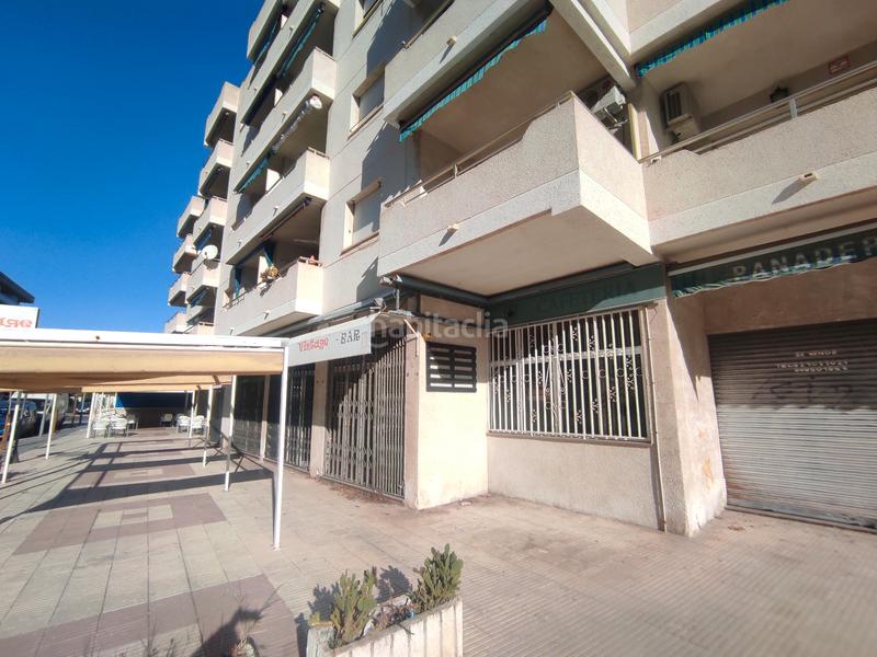 Foto bf403f92-84bf-43c2-8c7c-f28fc0e5adee. Local commercial dans carrer d'enric morera 1 dans La Pineda Vila-seca