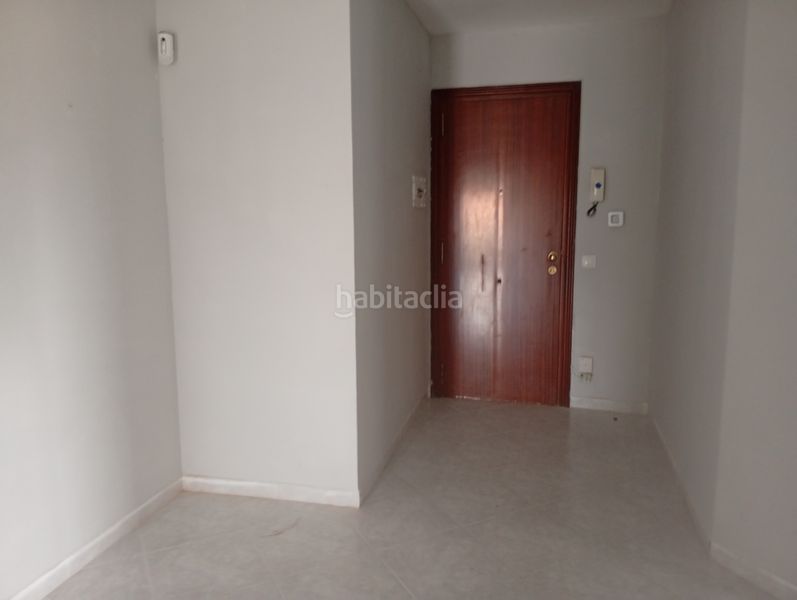 Foto edef8f9f-ee5b-4edb-b53e-5a042f31455a. Appartamento con parcheggio in Morell (El)