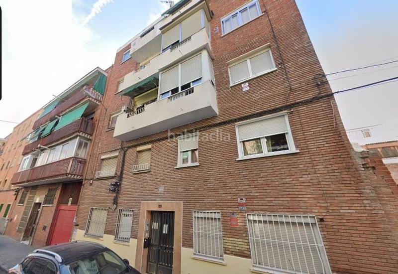 Foto cb6ead1e-9996-40c4-ab7f-1b2b3a892c4f. Piso en de peña de la atalaya 125 en San Diego Madrid