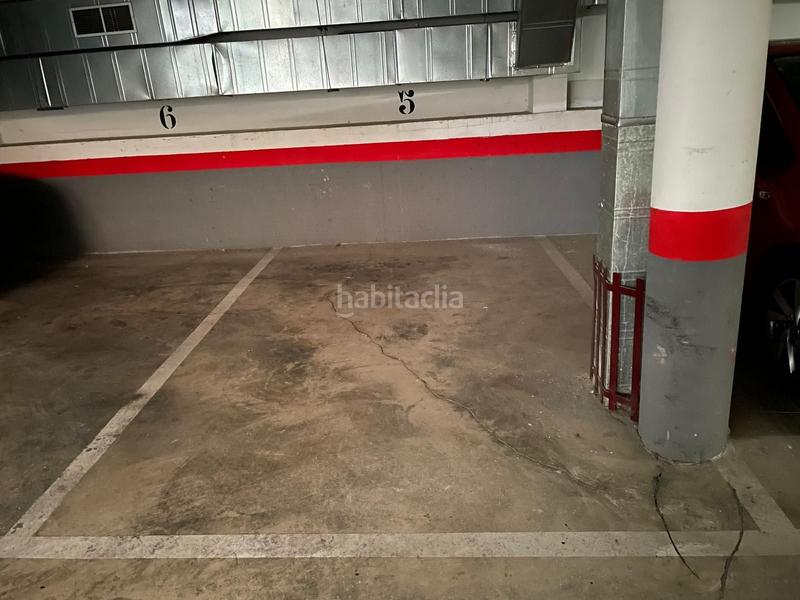 Foto 639ba522-6068-48b1-bef6-cec2d77581b7. Parking coche en peña de la atalaya 35 en San Diego Madrid