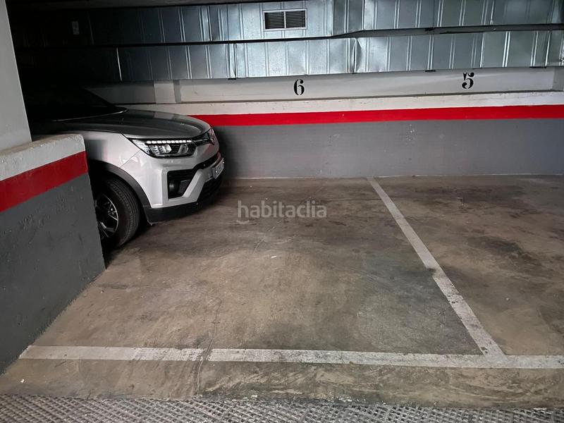 Foto 71373c22-aa3c-4a9d-a363-d909c2f4e461. Parking coche en peña de la atalaya 35 en San Diego Madrid