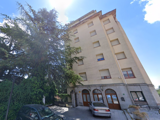Edifici  Carcajal. Venta complejo las cigüeñas, en cercedilla, madrid