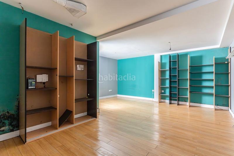 Foto 27fc5b7a-3b6a-4a34-8fc8-abad11fc1738. Piso en nicolas sanchez 136 en Pradolongo Madrid