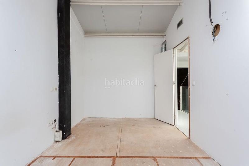 Foto 49f85830-a6dd-4c9a-9d73-64a9cf333ed4. Piso en nicolas sanchez 136 en Pradolongo Madrid
