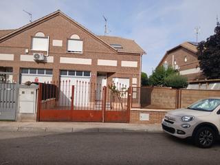 Casa adossada  Sierra de ayllon. Oportunidad de compra chalet adosado en villanueva de la torre
