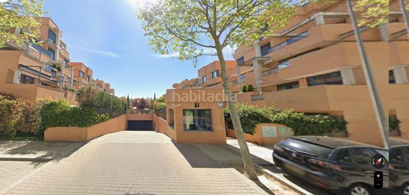 Foto c75d3564-0616-40cf-adad-d5d16fd0b504. Aparcament cotxe a hayedo 1 a Yebes - valdeluz Yebes