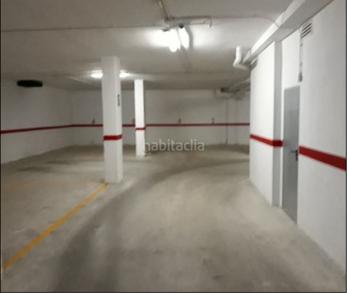 Foto 8742b373-acb4-43eb-9ee8-a3bd1089b9ac. Autoparkplatz in hayedo 1 in Yebes - valdeluz Yebes