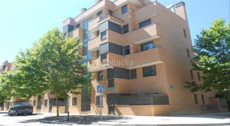 Foto cba2aae5-54e0-41e4-a32d-1db184dc0ba3. Autoparkplatz in hayedo 1 in Yebes - valdeluz Yebes