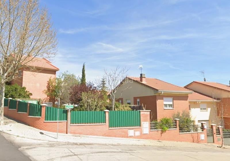 Foto 550edd3f-91b4-4e5b-9362-b12a001a66b7. Haus in sauces 1 in Cabanillas del Campo