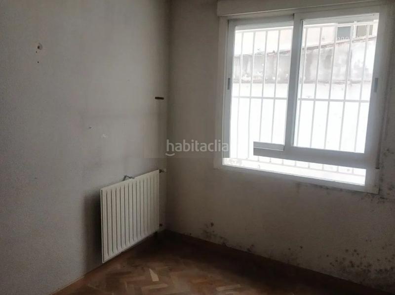 Foto 33c697c8-4e42-457c-9945-e9cbb8f12ef8. Appartamento in francisca calonge 4 in Valdeacederas Madrid