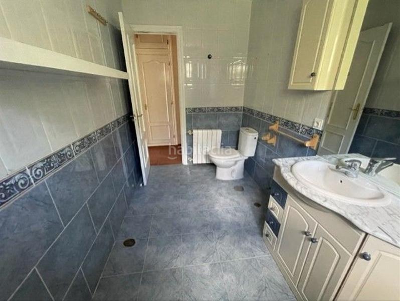 Foto dc12f34a-fe7a-4780-8d0e-531876e2647d. House in Fuentenovilla