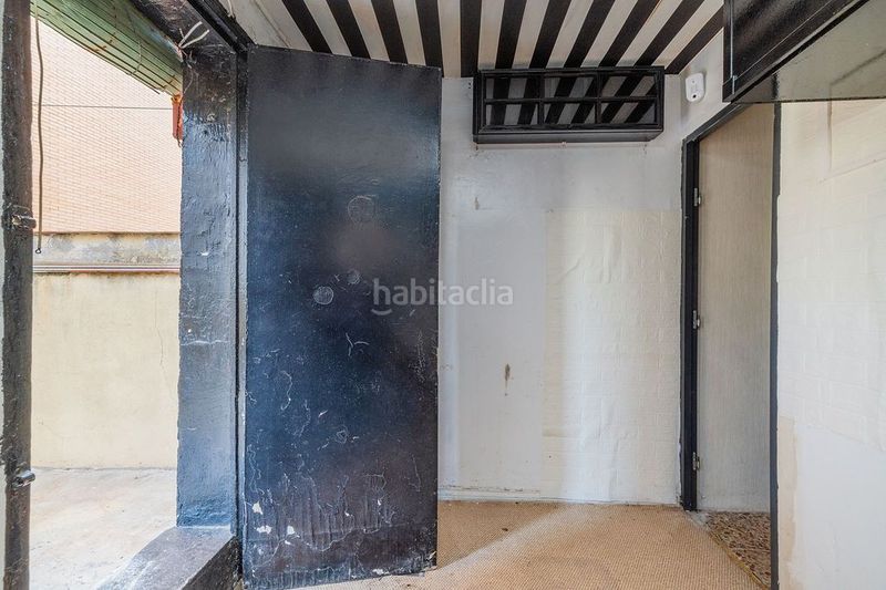 Foto 41a37a7f-36ac-4d5f-92d9-1e5c0c3f17c6. Pis amb calefacció a Valdeacederas Madrid