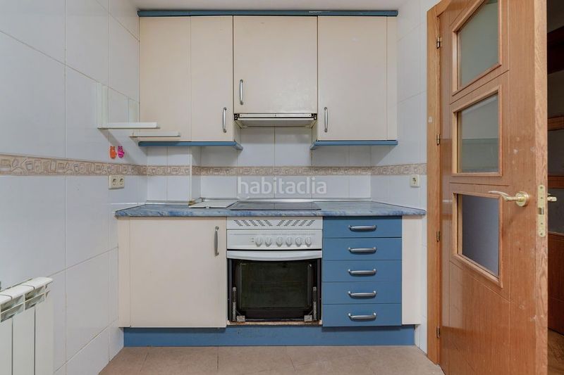 Foto c85286c7-8c3c-4f3a-869b-65fe10378719. Pis amb calefacció a Villaverde Alto Madrid