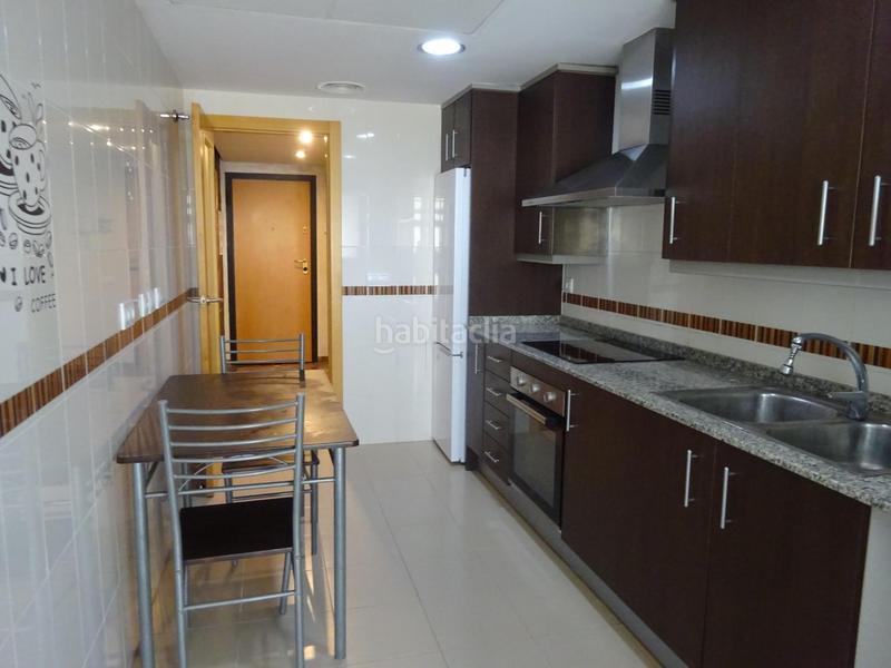 Foto 9008921e-2140-420b-a691-a355519249cb. Location appartement avec chauffage parking piscine dans Villarreal / Vila - real