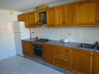 Location Appartement à Avenida Alemania-Italia. Piso de alquiler con plaza de garaje