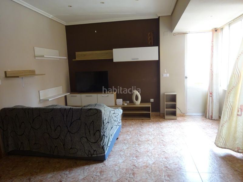 Foto afd3d29d-4963-45ef-afa7-7023685fa95c. Pis a Cariñena - Carinyena Villarreal / Vila - real