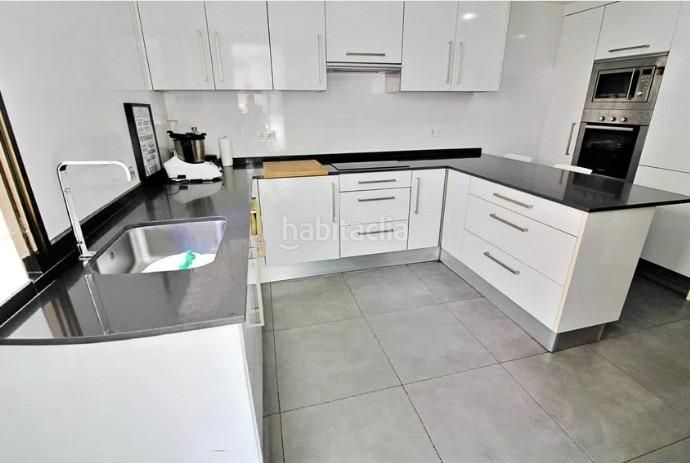 Foto cb200c2f-6854-4885-9dc0-051491899717. Pis a Centro Villarreal / Vila - real