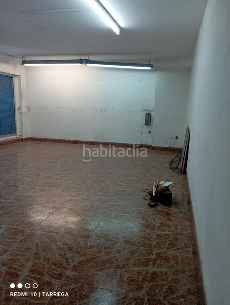 Foto f9939fc3-495f-4c48-b9b3-d7a525cdc1ac. Local comercial a Centro Villarreal / Vila - real