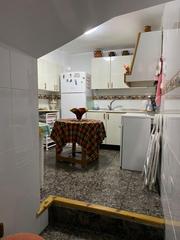 Casa en Yeste. Casa en venta de dos plantas en yeste