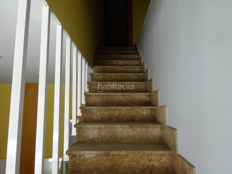 Foto 1608cc5e-fd60-4efa-b80f-5fde98805cbf. Alquiler local comercial entresuelo y planta baja para alquilar en zonas Piscinas en Villarreal / Vila - real