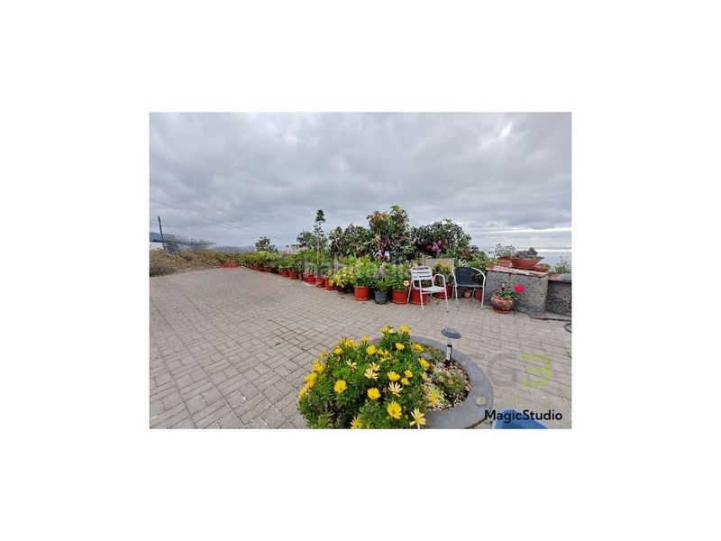 Foto c640ab79-c420-4677-ad9f-5bc9da2a8ea0. Xalet amb aparcament a Breña Alta