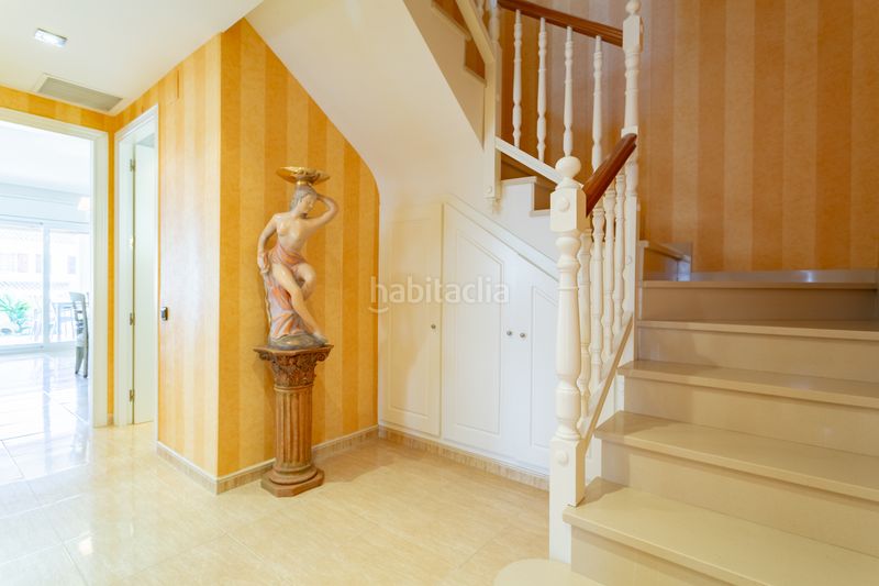 Foto 00e2f677-c791-4d0c-ae14-d3a099532dca. Casa aparellada a carrer del fonoll 11 a Els Munts Torredembarra